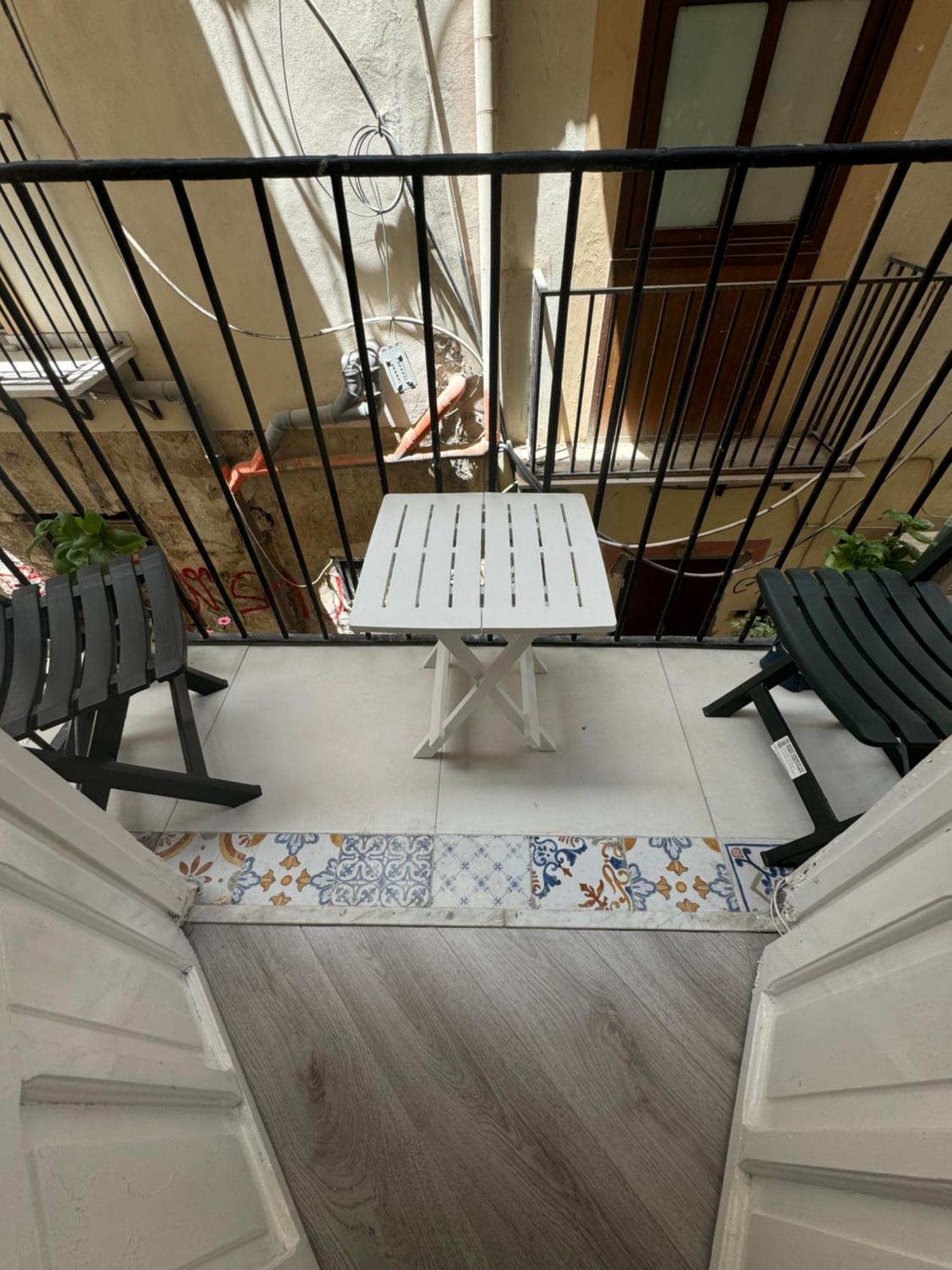 Caminneci Palace & Rooms Palermo Exterior photo